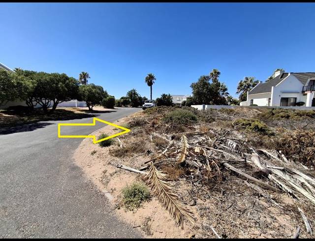 LAND FOR SALE IN GOLDEN MILE